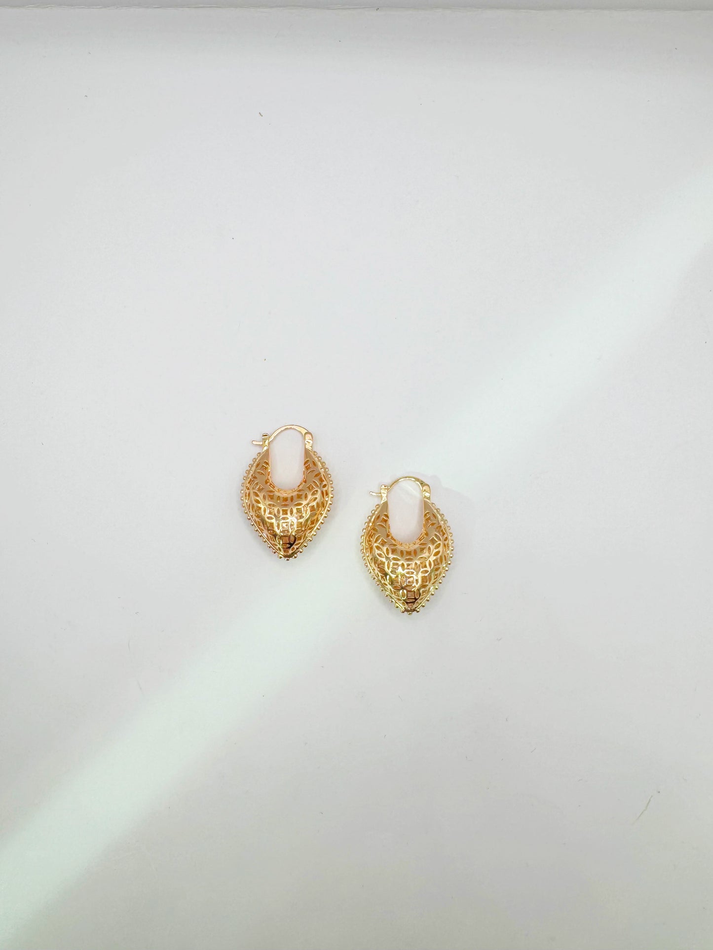 The vintage heart earrings